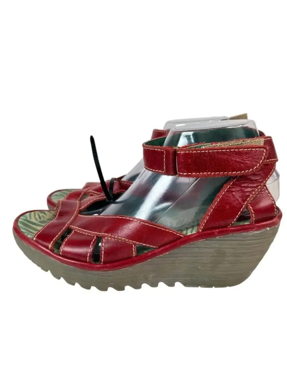 Fly London Yossa Womens Euro 41 Red Leather Comfort Wedge Sandals Strap 10